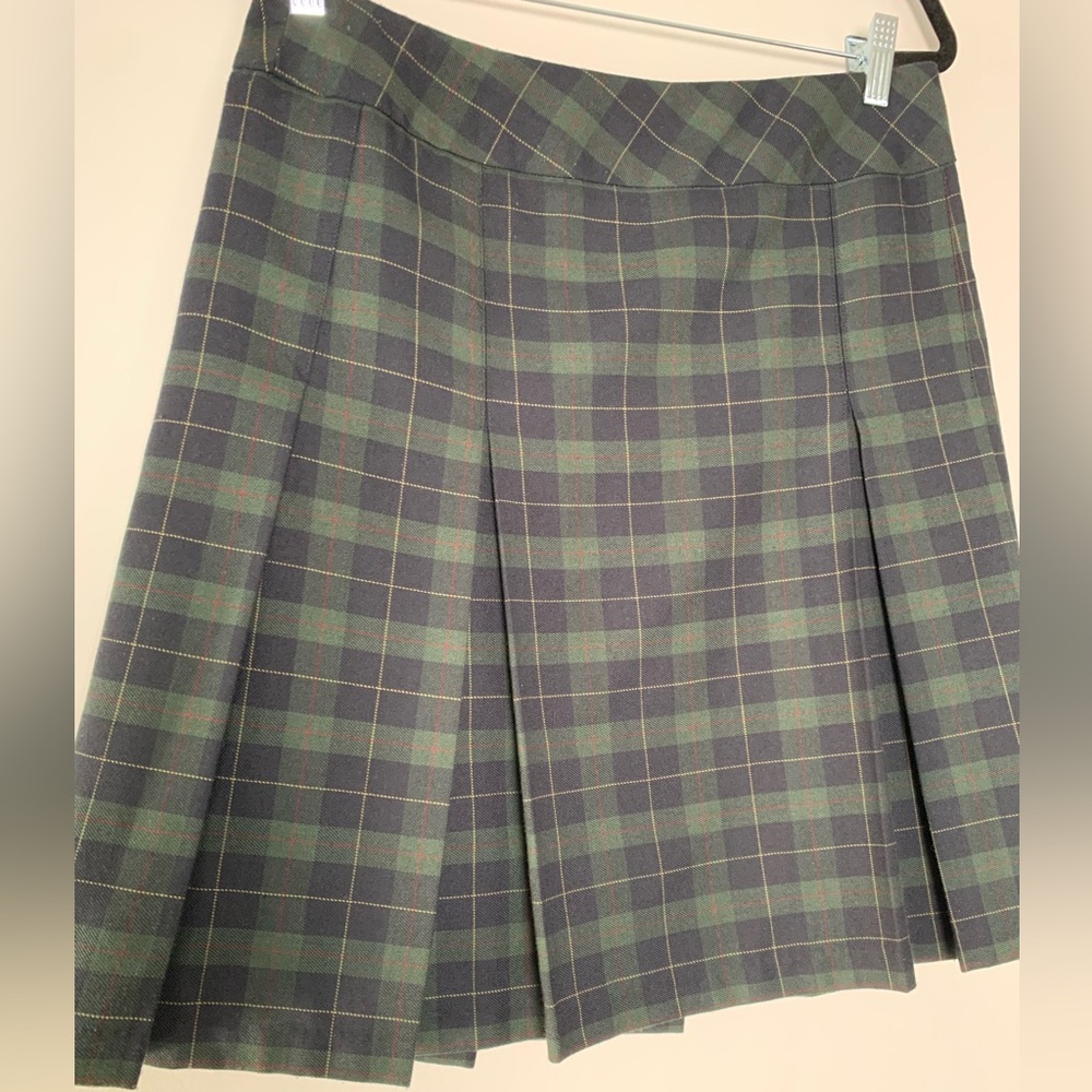 London Fog Plaid Green & Black Skirt